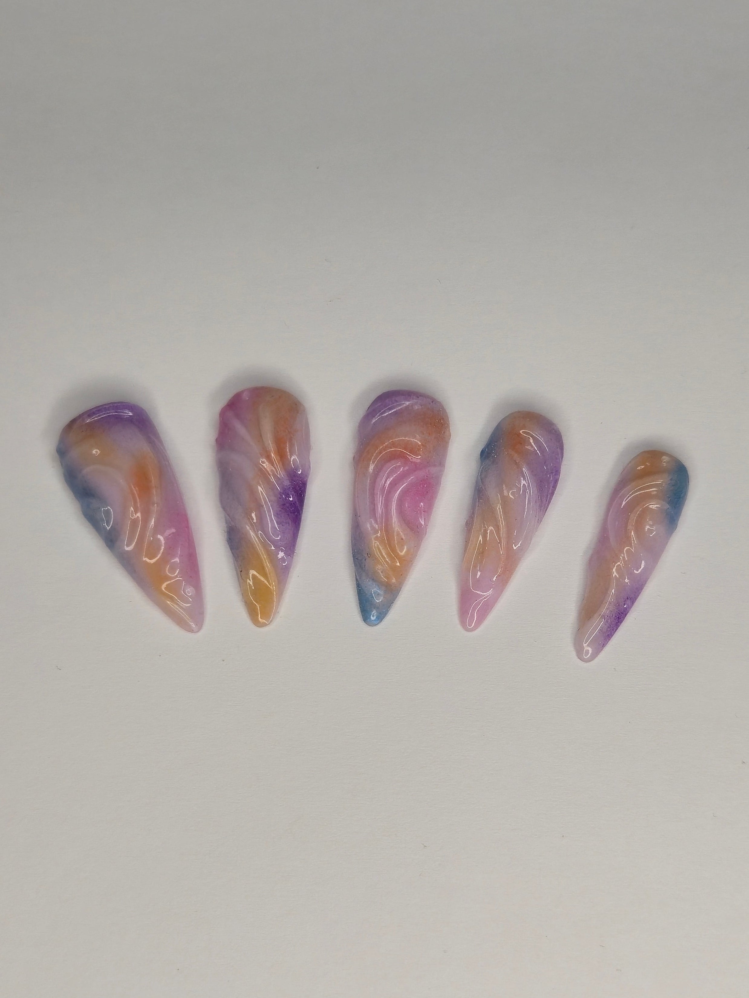 Pastel Swirl Press Ons