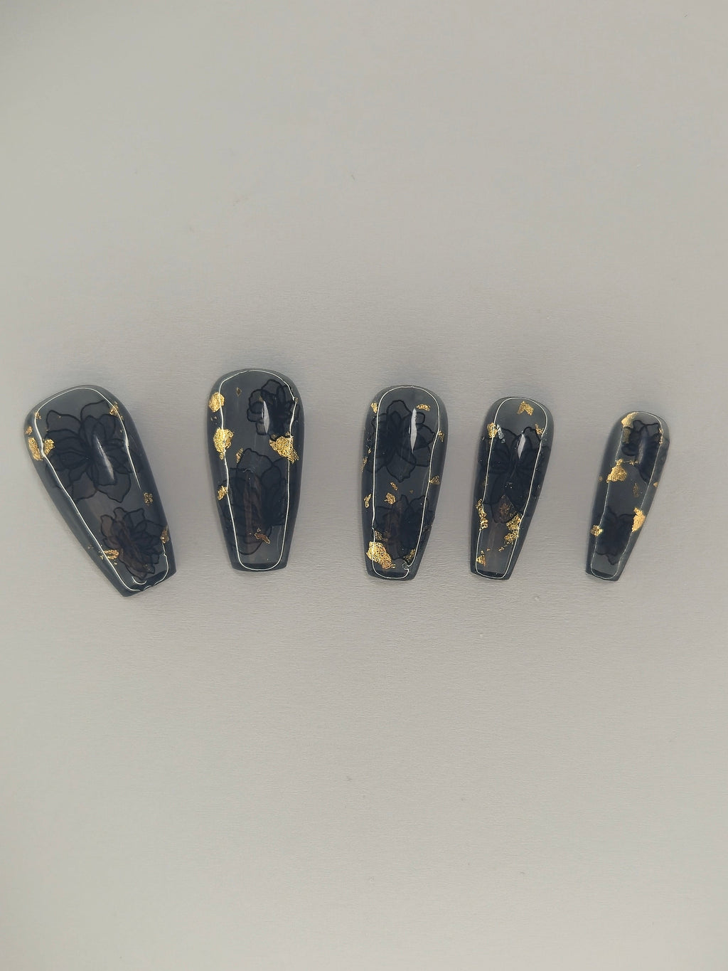 Noir Garden Press Ons