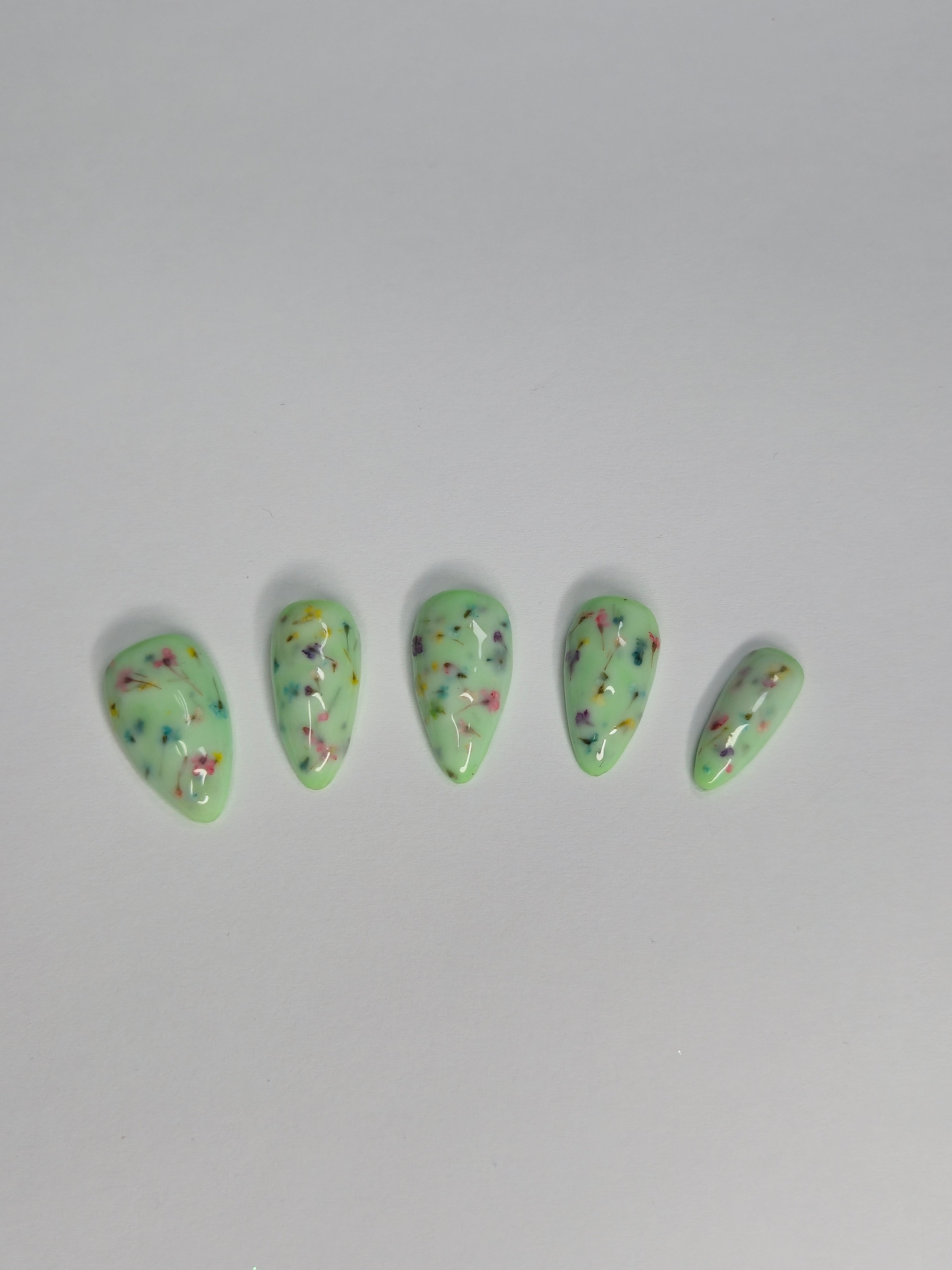 Garden Milk Bath Press Ons