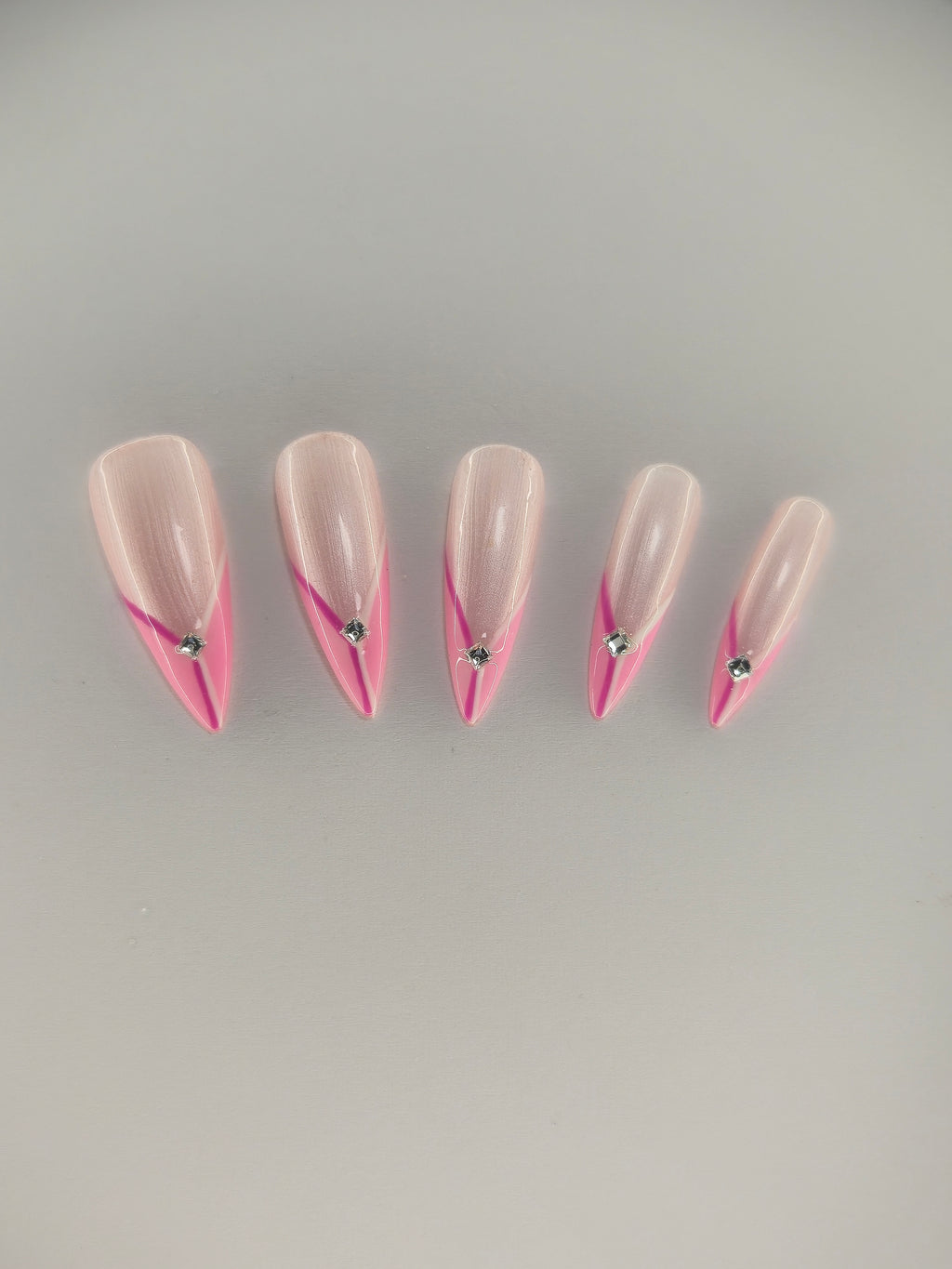 Pink Diamond Tips Press Ons