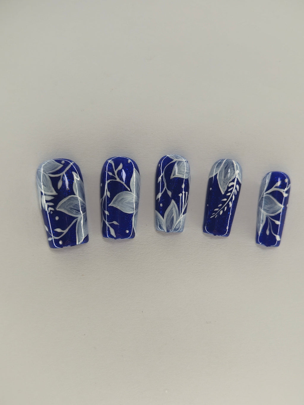 Winter Flowers Press Ons