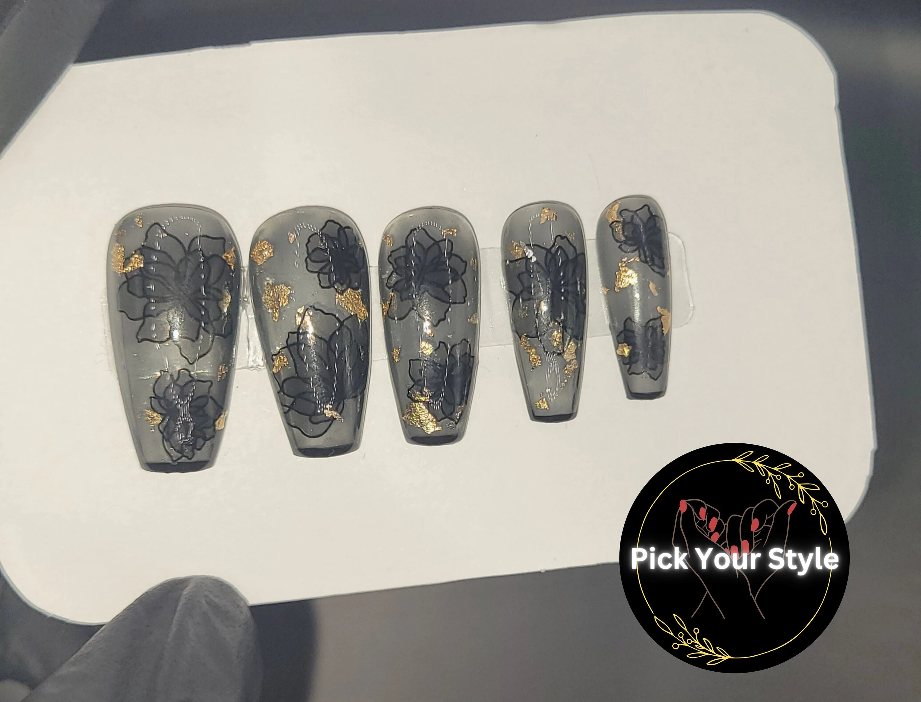 Noir Garden Press Ons